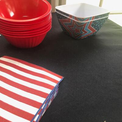 #243 4th of July bundle includes dishes and Decor