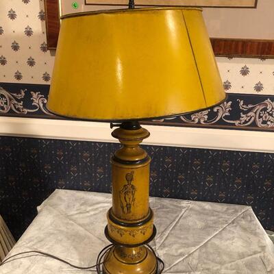 #319 vintage mustard color lampÃŠ
