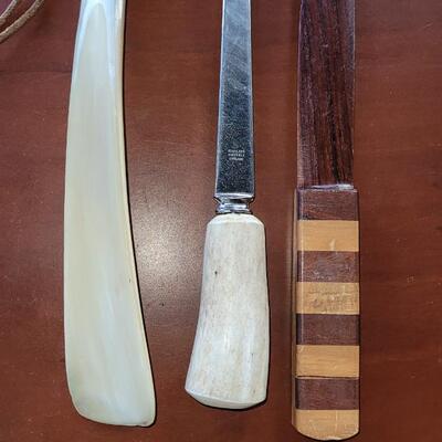 Lot 566: Horn Shoe Horn & Letter Opener and Wood Letter Opener 