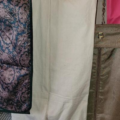 Lot 574: Hanging Garment Bags
