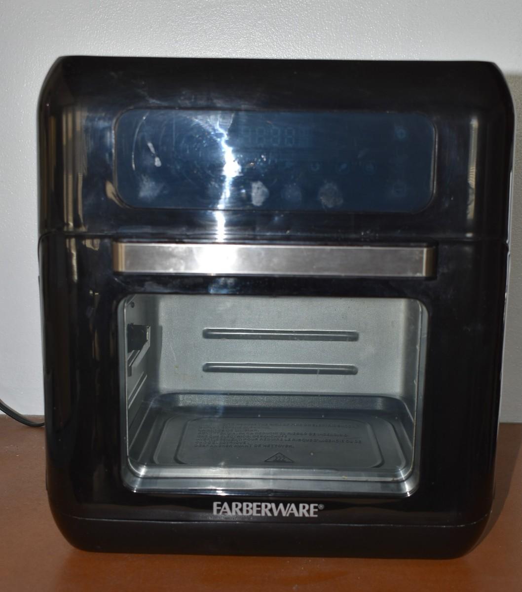 DO 104 Farberware Toaster Oven