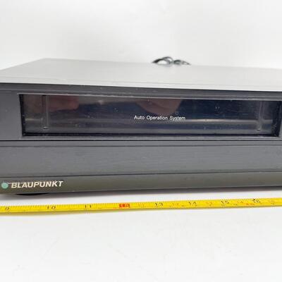 BLAUPUNKT RTV-750 HIFI VHS PLAYER W/ PLUG ADAPTER