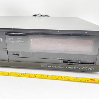 BLAUPUNKT RTV-750 HIFI VHS PLAYER W/ PLUG ADAPTER