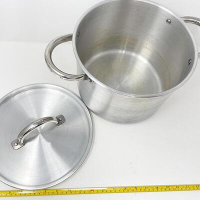 STAINLESS STEEL STOCK POT W/LID