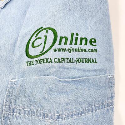 TOPEKA CAPITOL JOURNAL â€œCJ ONLINEâ€ DENIM BUTTON-UP SHIRT - MENâ€™S XL