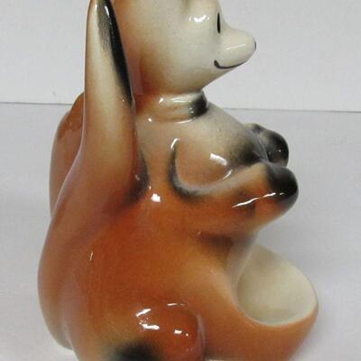 Vintage Boxing Kangaroo Pottery Men's Caddy Dresser Valet, 1950s