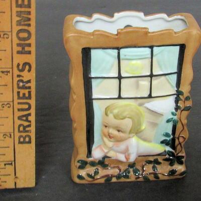 Vintage Japan Made Wall Pocket
