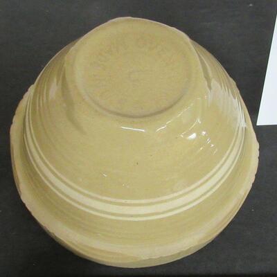 Nice Vintage Yellow Ware Striped Band Stoneware Mixing Bowl, #6 Ovenware, USA, 6 1/4" x 3 1/2"