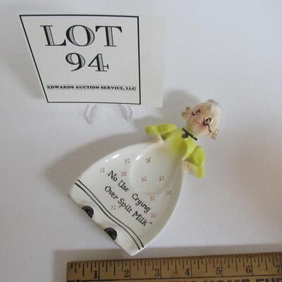 Vintage Enesco Old Lady Spoon Rest