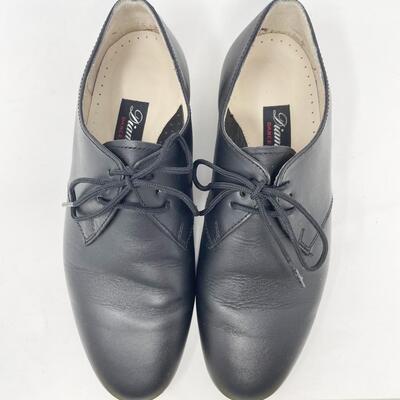 DIAMANT DANCE SHOES - MENâ€™S SIZE 5 1/2