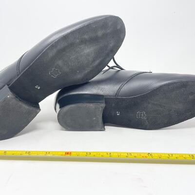 DIAMANT DANCE SHOES - MENâ€™S SIZE 5 1/2