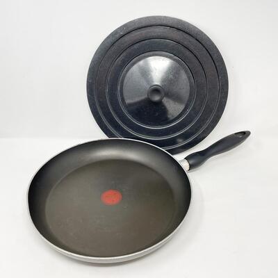 T-FAL 12â€ NONSTICK SKILLET W/ ALUMINUM LID