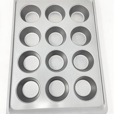 NONSTICK MUFFIN TINS LOT