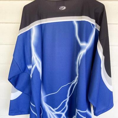 WICHITA THUNDER HOCKEY JERSEY #2 - SIZE L