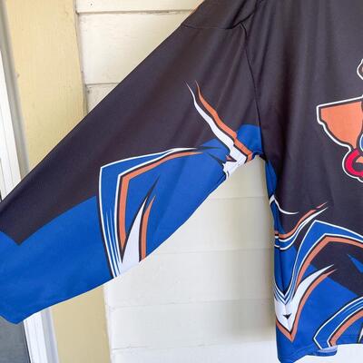 BILLINGS BULLS HOCKEY JERSEY - SIZE M