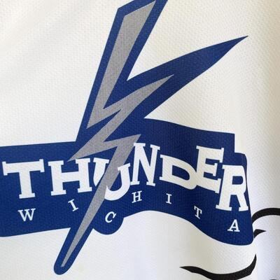 WICHITA THUNDER HOCKEY JERSEY #3 - SIZE M