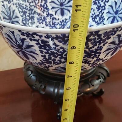 ACF large porcelain Bowl on wood stand