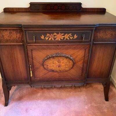 French Style Vintage Sideboard/buffet