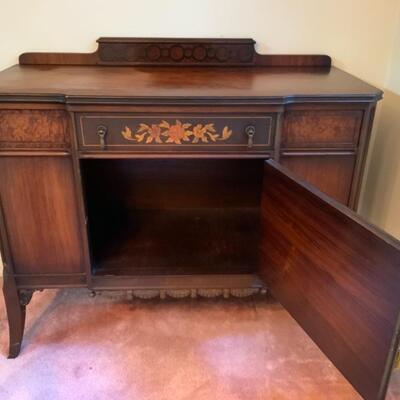 French Style Vintage Sideboard/buffet