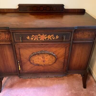 French Style Vintage Sideboard/buffet