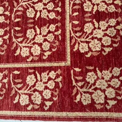 Hand Made Pakistan Carpet 