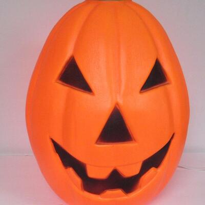 Halloween Jack-o-Lantern Blow Mold Light With Cord, 1992, TPI Made in Canada, 21", Read Description