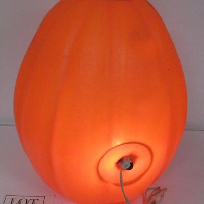 Halloween Jack-o-Lantern Blow Mold Light With Cord, 1992, TPI Made in Canada, 21", Read Description
