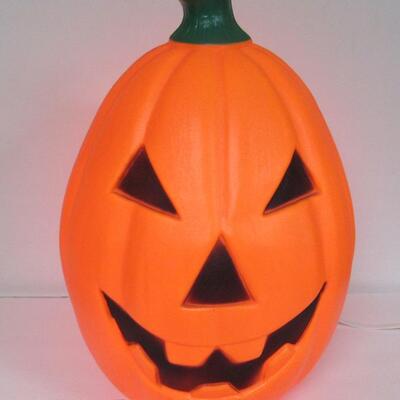 Halloween Jack-o-Lantern Blow Mold Light With Cord, 1992, TPI Made in Canada, 21", Read Description