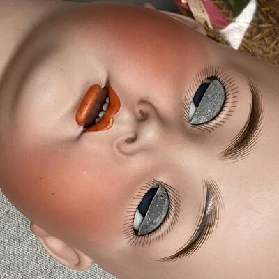 Antique Kâ­R Simon & Halbig 117 n Bisque & Composite Flirty Sleepy Eye Doll