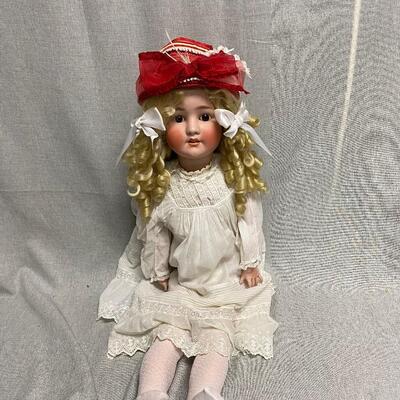 Antique Schoenau & Hoffmeister Star PB 914 12 Sleepy Eye Bisque & Composite Doll