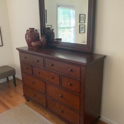 8 x Dresser AspenHomes Dresser with Mirror