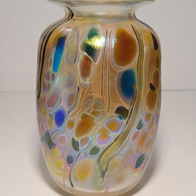 Lot 473: Rick Hunter Hand Blown Art Glass Vase