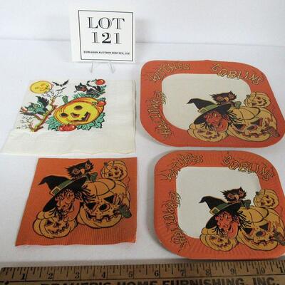 Vintage Halloween Paper Plates and Napkins