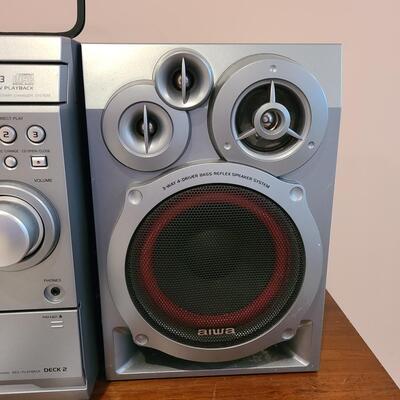 Lot 1: AIWA CD Stereo System NSX-D23
