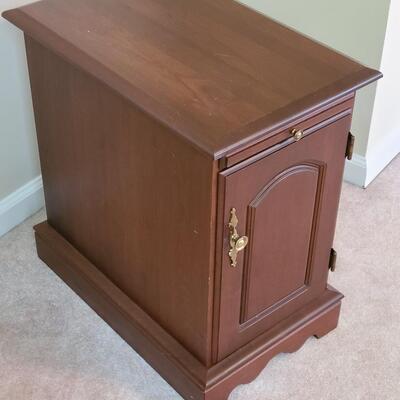 Lot 488: End Table with Magazine Rack, Slide Desk, and Storage 