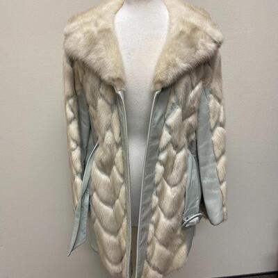 Retro Icy White Fox Fur Coat Jacket