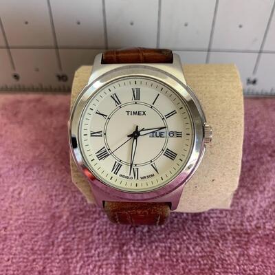 #6 Classic Brown Leather Wrist Watch Timex