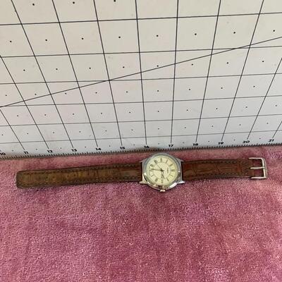 #6 Classic Brown Leather Wrist Watch Timex