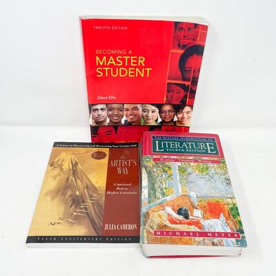 EDUCATIONAL BOOK LOT