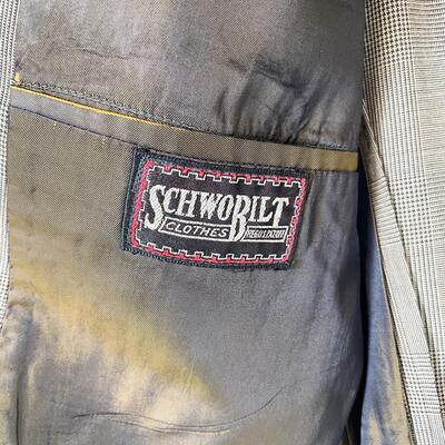 SCHWOBILT CLOTHES BROWN BLAZER/SUIT JACKET - APPROX 43-44â€ CHEST