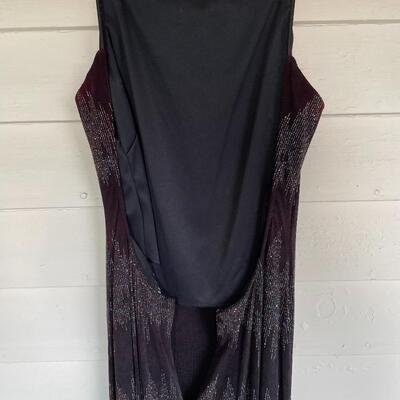 BLACK SPARKLY BACKLESS EVENING DRESS - SIZE 9-10