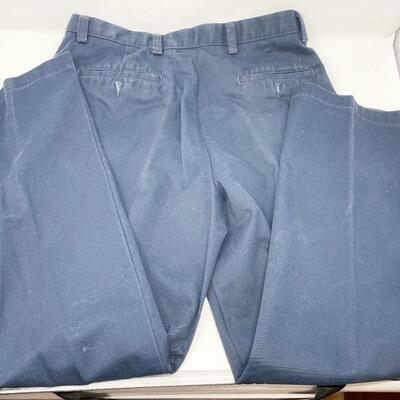 DOCKERS NAVY PLEATED PANTS - MENâ€™S W34 L30