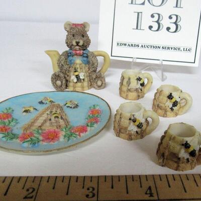 Miniature Bear Plate, Mugs and Teapot Set