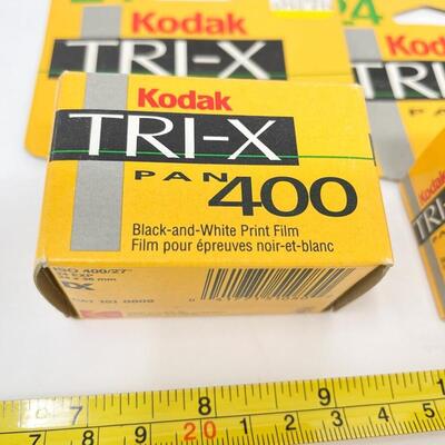 KODAK TRI-X PAN 400 BLACK AND WHITE PRINT FILM