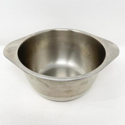 SMALL STAINLESS STEEL MIXING BOWL