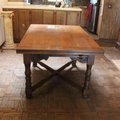 Antique Vintage Expandable Wood Dining Room Table