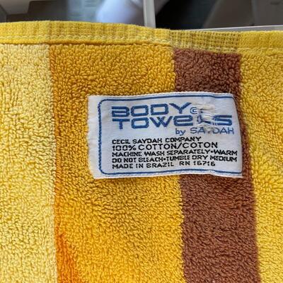 Vintage Yellow Gold Geometric Body Towel by Saydah