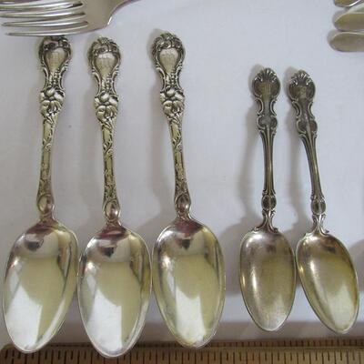 Lot of Misc Silverplate Flatware, Many Patterns and Pie Server