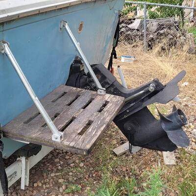Lot 32: Vintage SPORTSMAN Boat feat. MERCRUISER Engine w/ HOLLEY Carb w/ Trailer (CLEAN TRAILER TITLE Ready to Transfer)