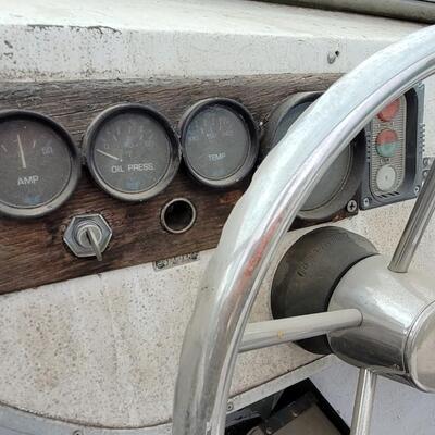 Lot 32: Vintage SPORTSMAN Boat feat. MERCRUISER Engine w/ HOLLEY Carb w/ Trailer (CLEAN TRAILER TITLE Ready to Transfer)